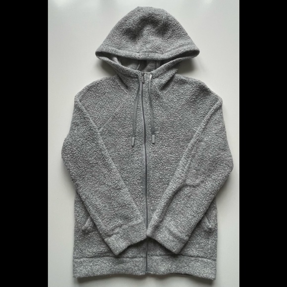lululemon athletica Jackets & Blazers - ⭐️ Host Pick ⭐️ Lululemon So Sherpa Hooded Jacket
